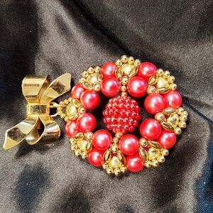 Vintage Gold Tone and Pink Beaded Bow Wreath Brooch